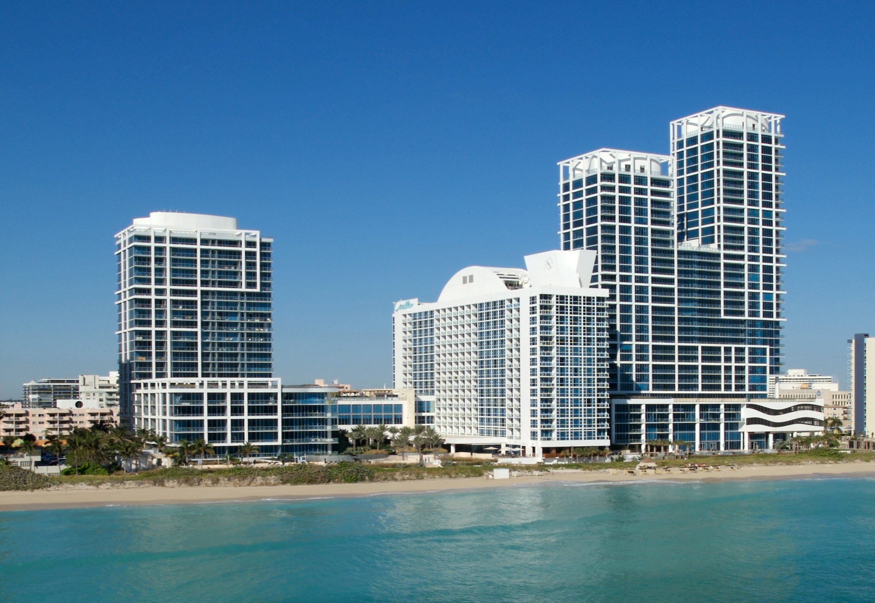Carillon Miami Beach